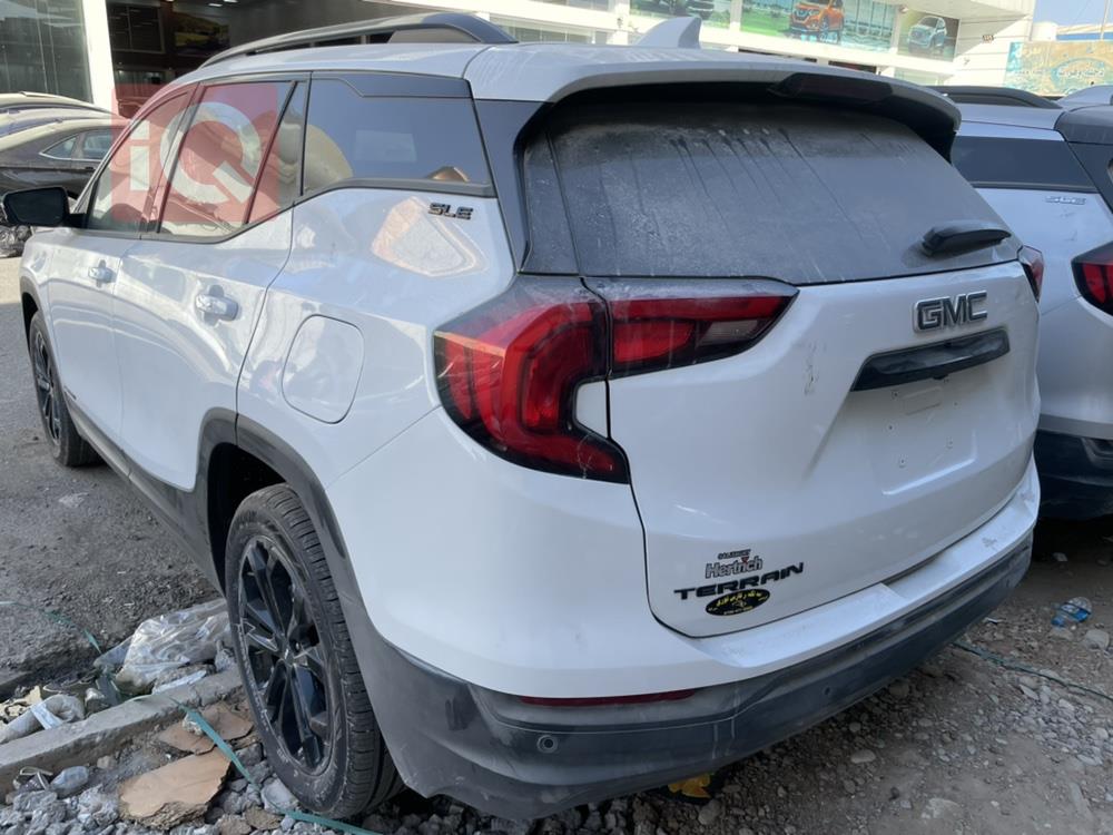 جی ئێم سی تیرەین